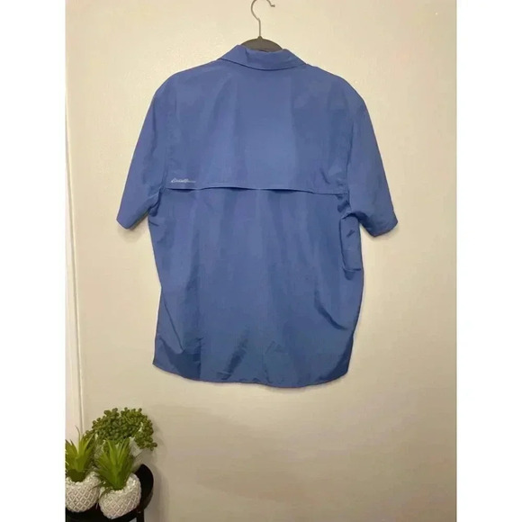 Eddie Bauer Medium Moisture Wicking Short Sleeve Tech Woven Shirt - Picture 2 of 5